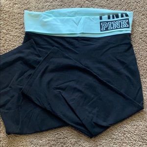 VS Pink Capri leggings